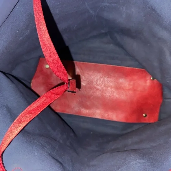 Red Purse Tote Shoulder Bag NWOT - Picture 2 of 4